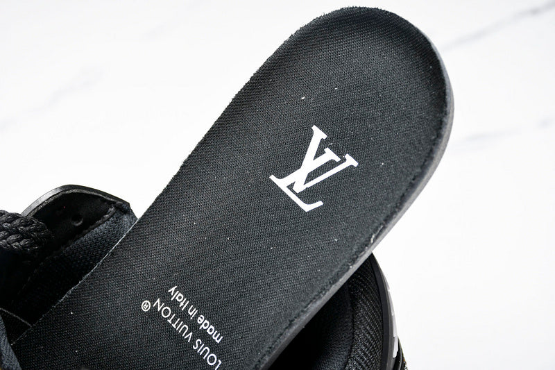 Tênis Louis Vuitton