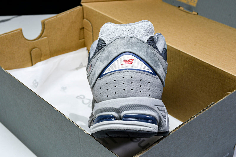 New Balance 2002