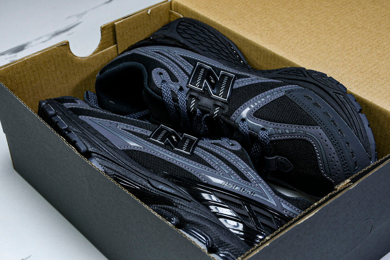 New Balance 1906