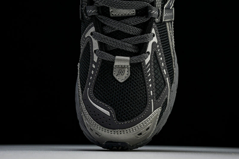 New Balance 1906