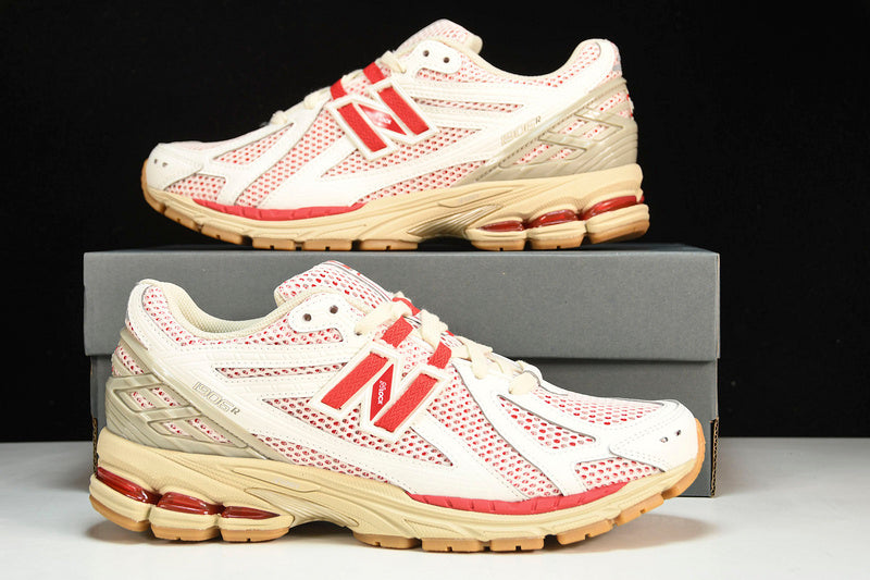 New Balance 1906