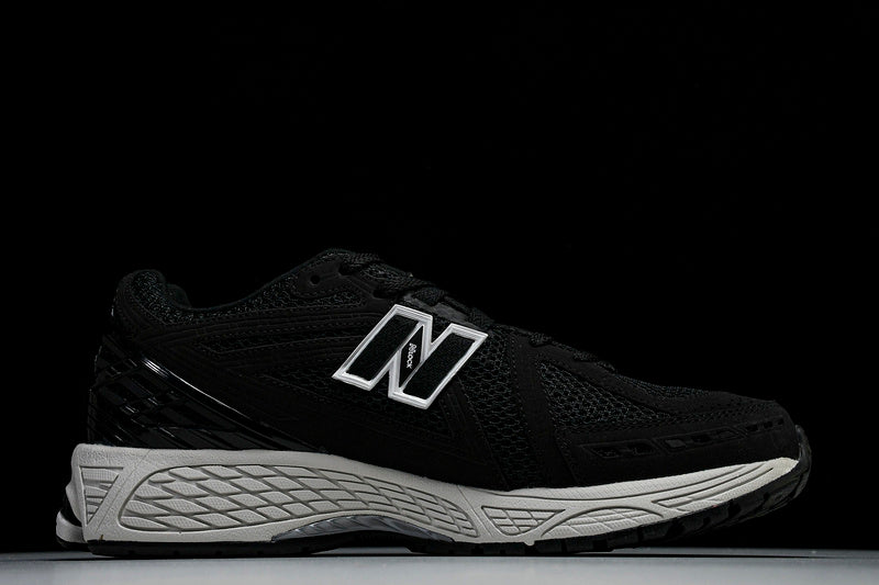 New Balance 1906