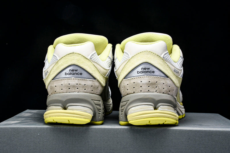 New Balance 2002