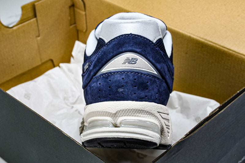 New Balance 2002