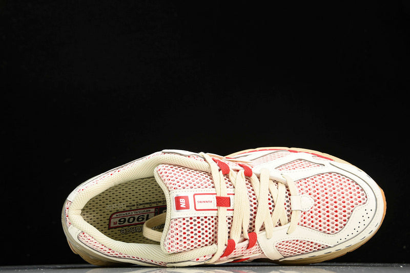 New Balance 1906