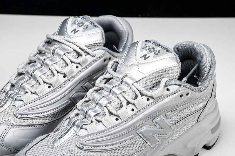 New Balance 1000