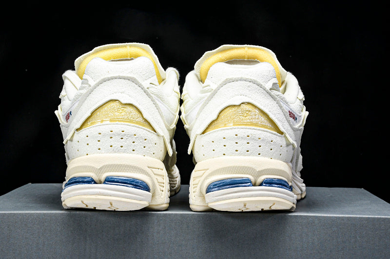 New Balance 2002