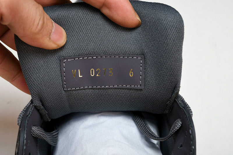 Tênis Louis Vuitton