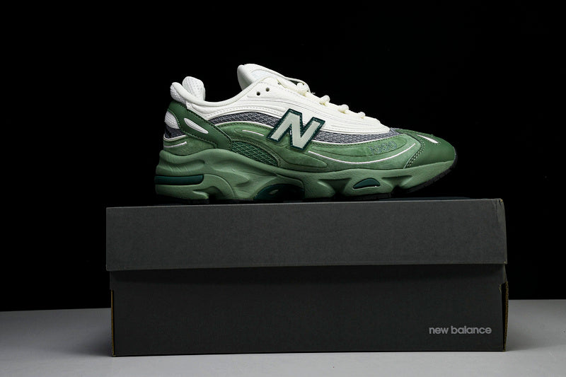 New Balance 1000