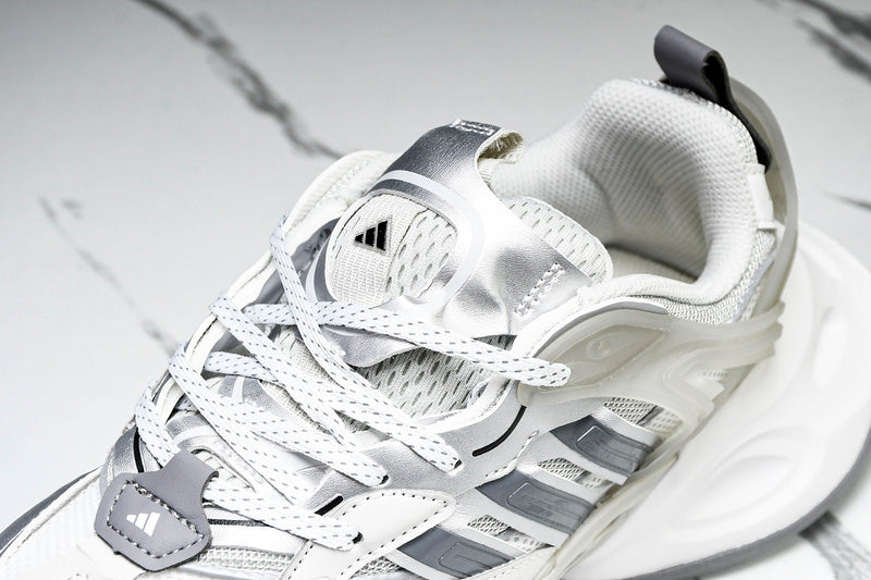 Tênis Adidas XLG