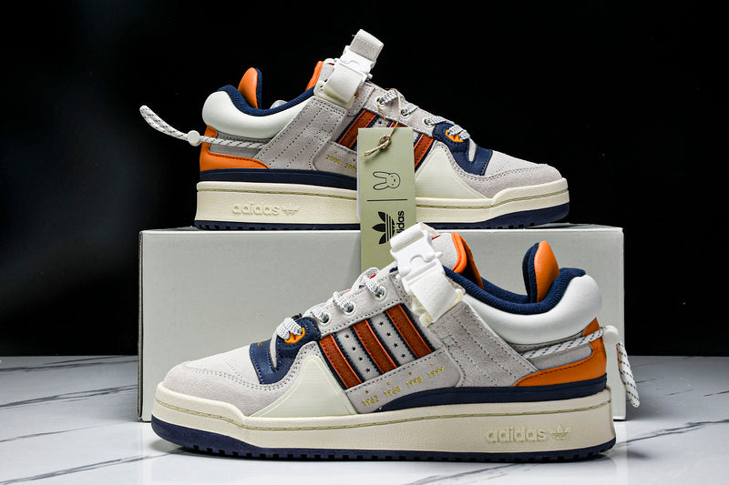 Tênis Adidas x Bad Bunny