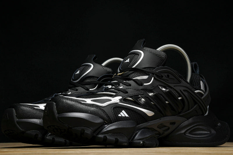 Tênis Adidas XLG