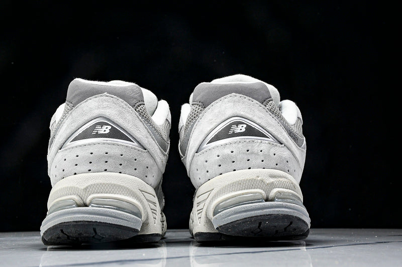 New Balance 2002