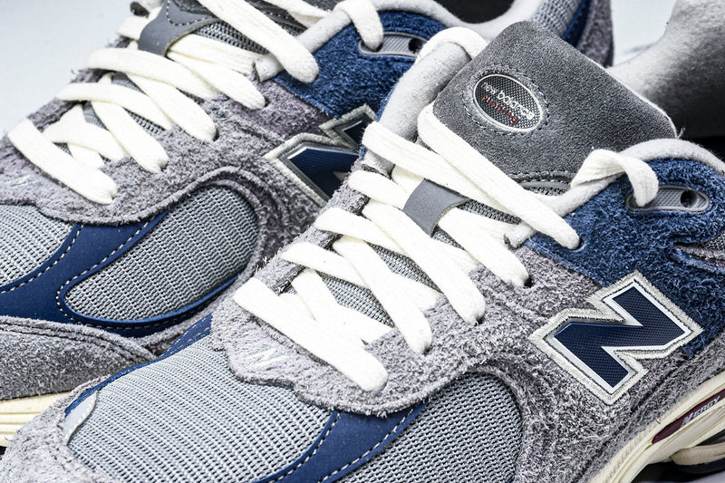 New Balance 2002