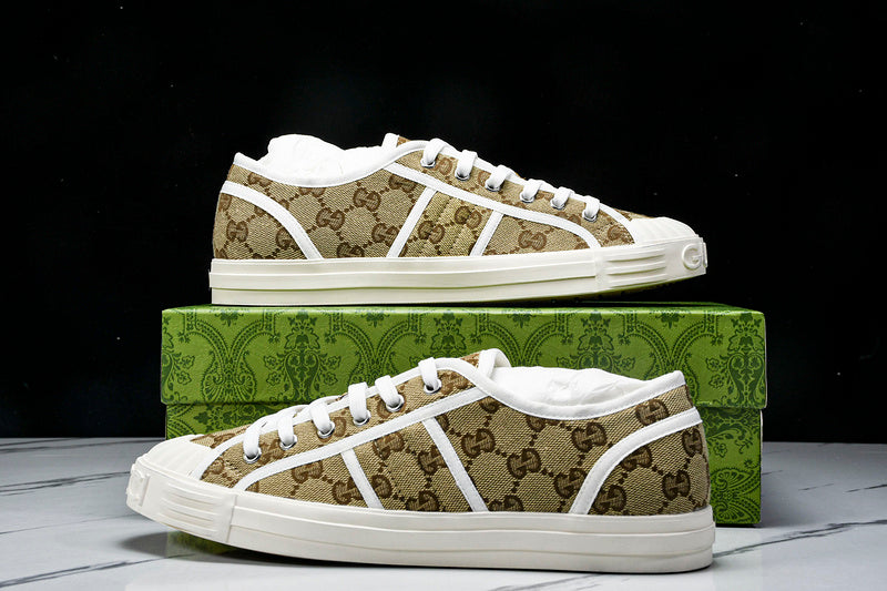 Tênis Gucci