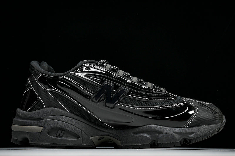 New Balance 1000
