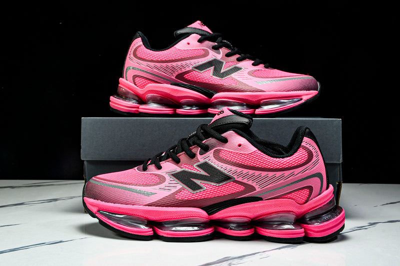 New Balance 2000 Sneakers