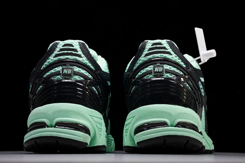 New Balance 1906