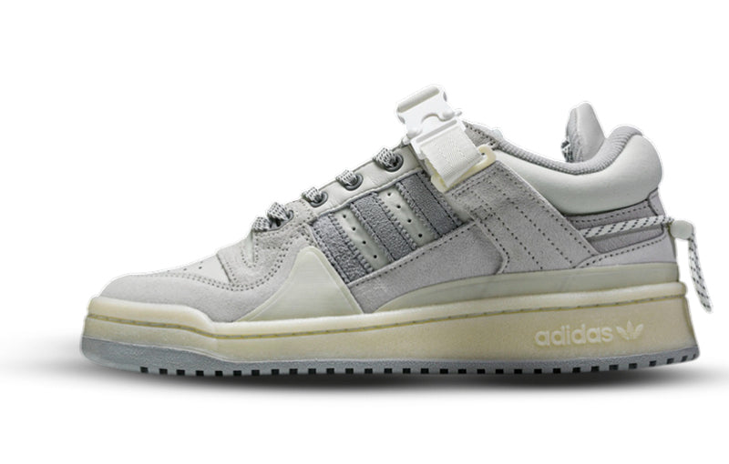 Tênis Adidas x Bad Bunny