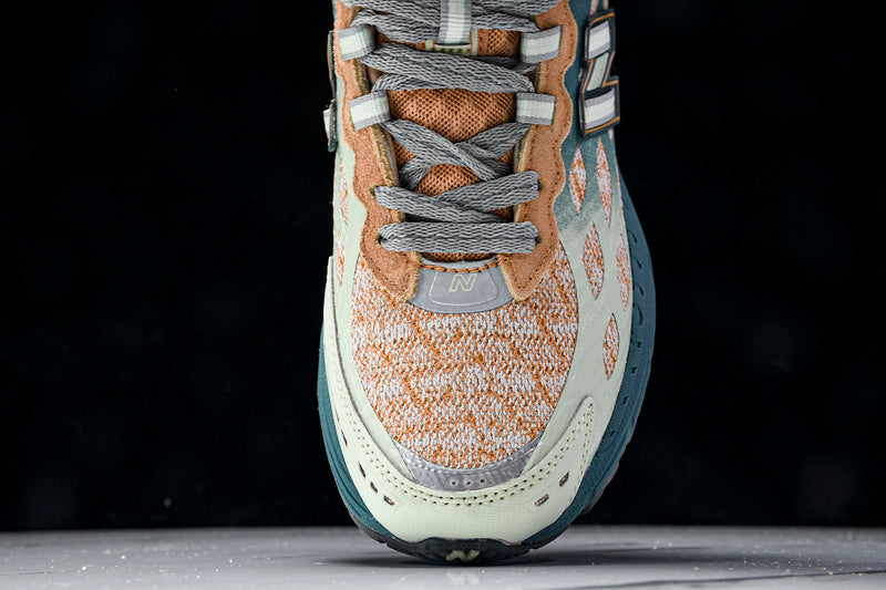 New Balance 1906