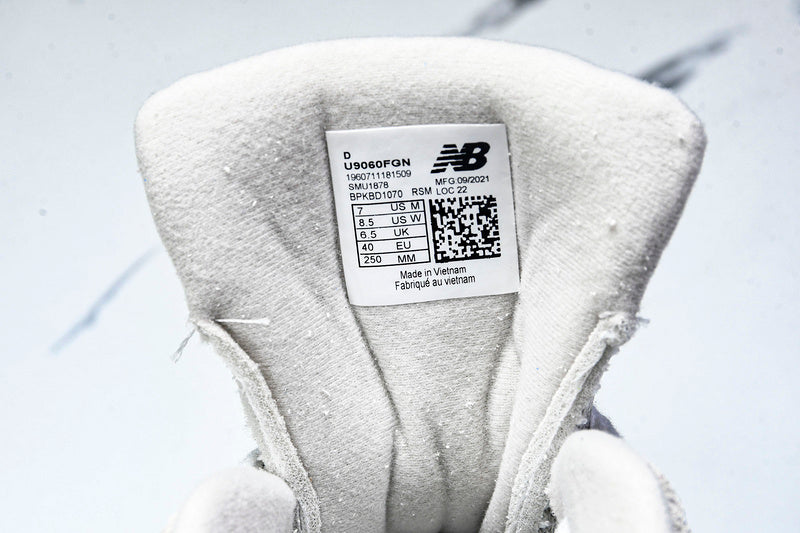New Balance 9060
