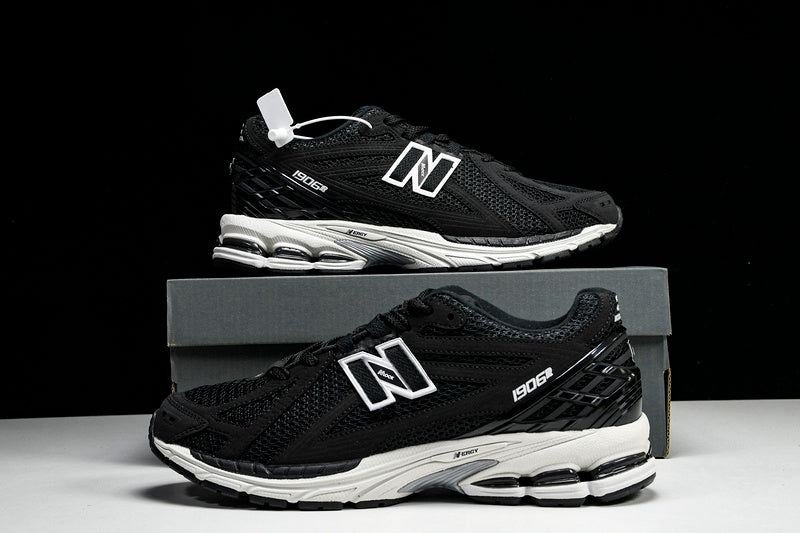 New Balance 1906