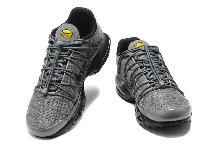 Nike Air Max Plus Utility Cinza