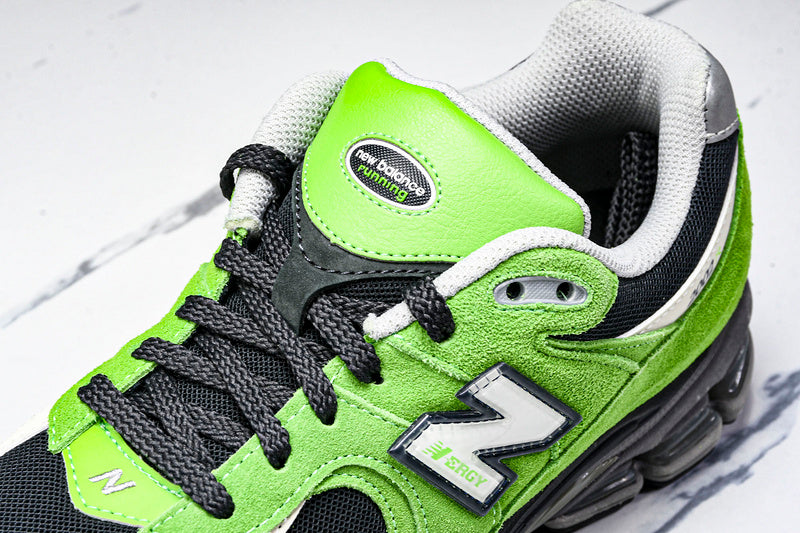 New Balance 2002
