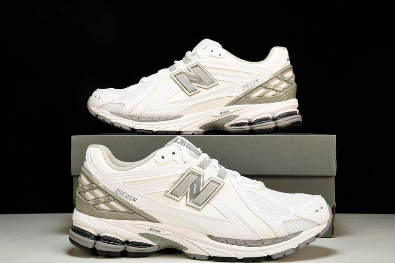 New Balance 1906