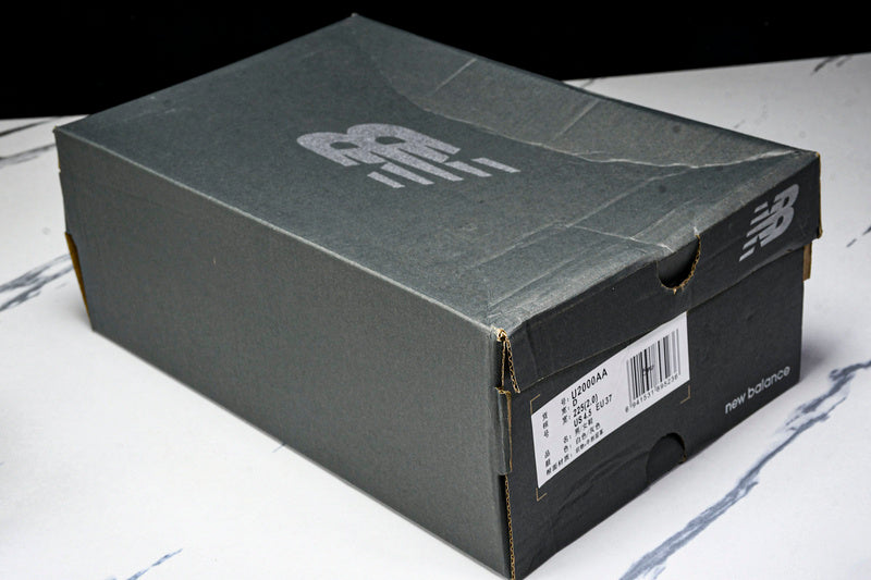 New Balance 2000 Sneakers