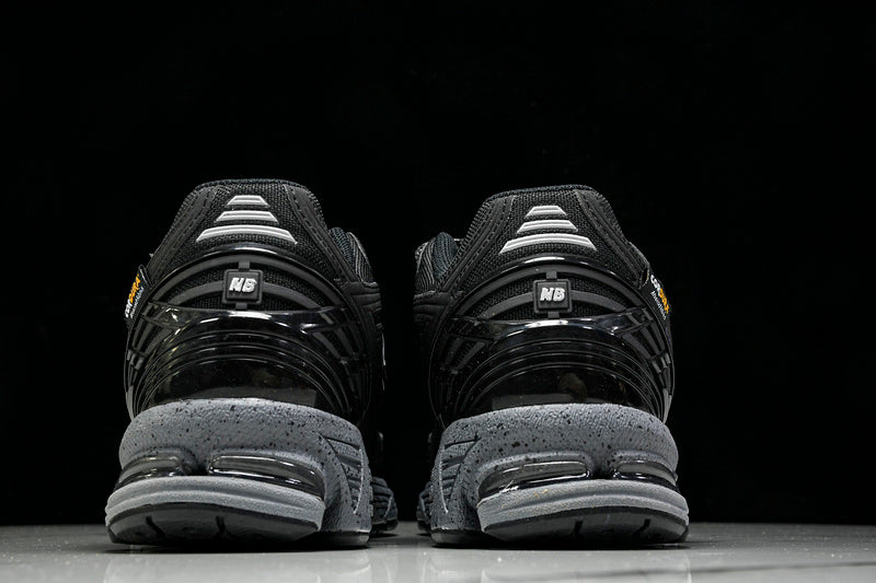 New Balance 1906