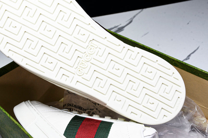 Tênis Gucci