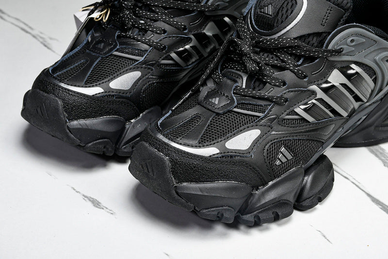 Tênis Adidas XLG