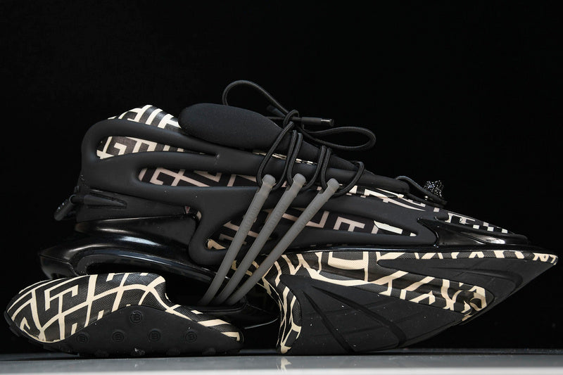 Balenciaga Unicorn