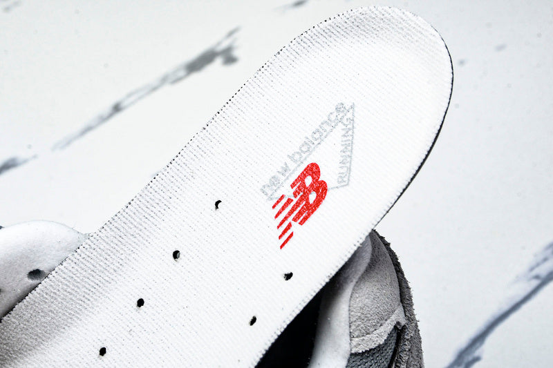 New Balance 2002