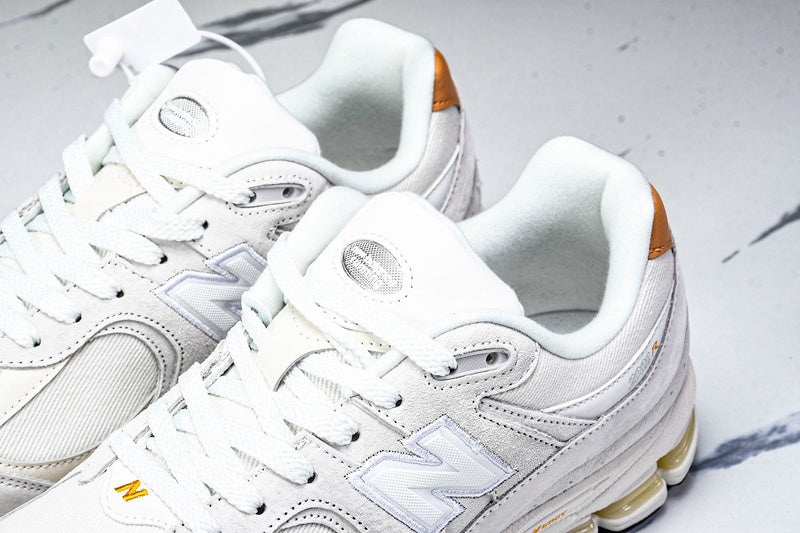 New Balance 2002