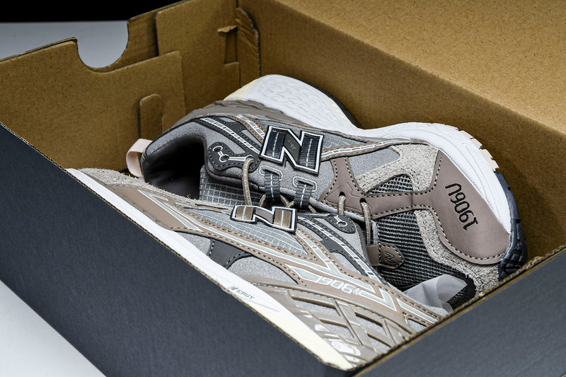 New Balance 1906