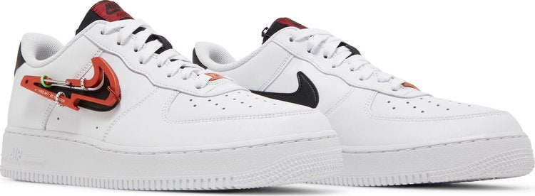 Nike Air Force 1 '07 Premium 'Carabiner - Branco Vermelho Habanero'