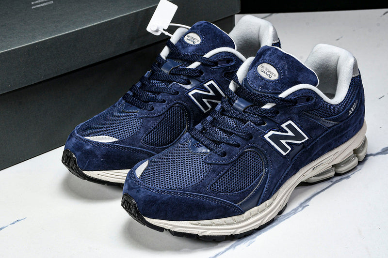 New Balance 2002