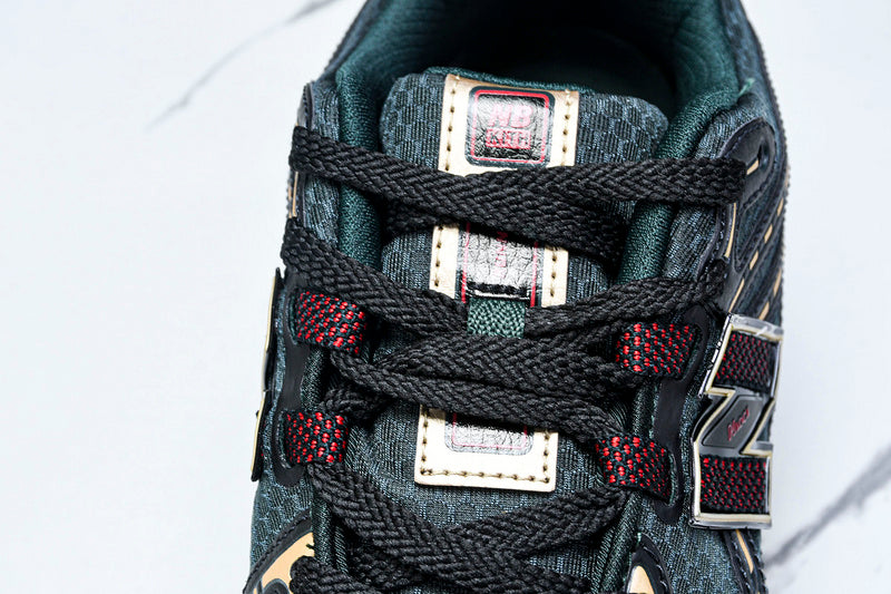 New Balance 1906