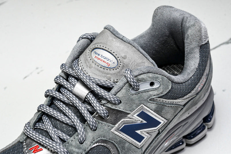 New Balance 2002