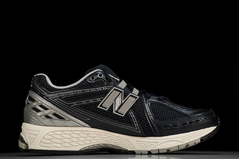 New Balance 1906