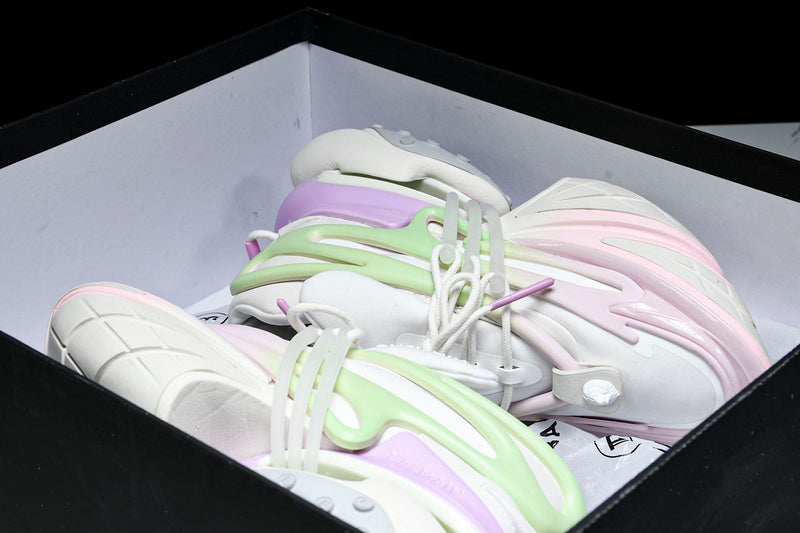 Balenciaga Unicórnio