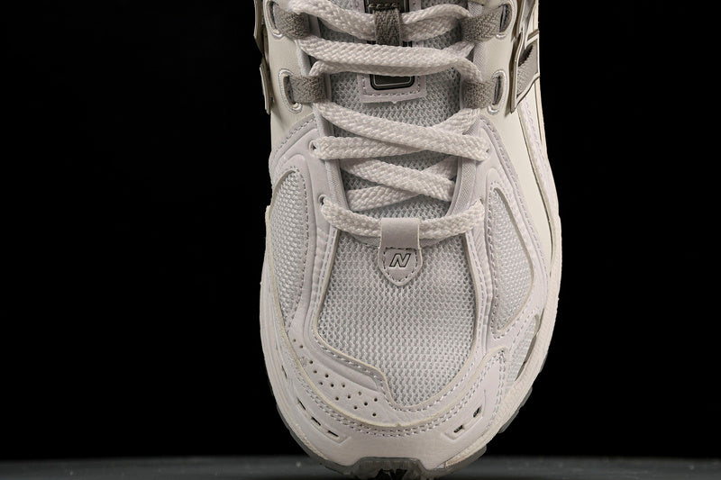 New Balance 1906
