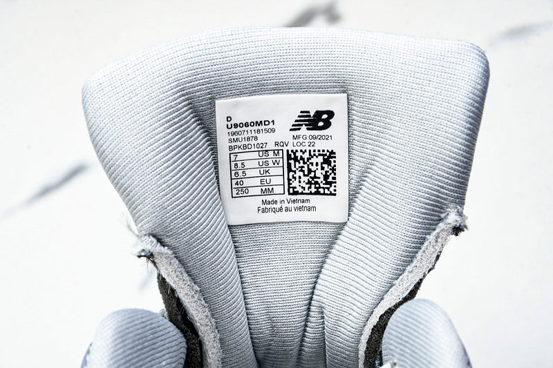 New Balance 9060