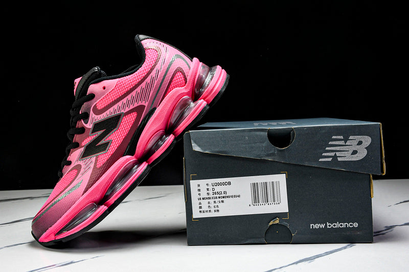 New Balance 2000 Sneakers