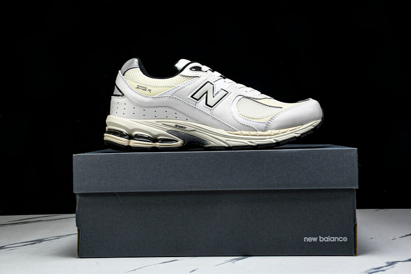 New Balance 2002