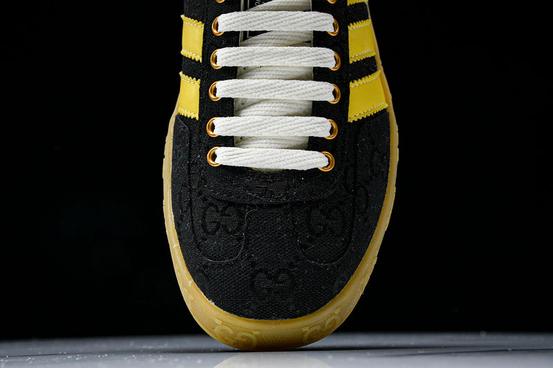 Tênis Adidas Gazelle Gucci