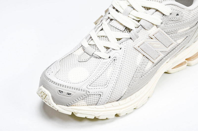 New Balance 1906