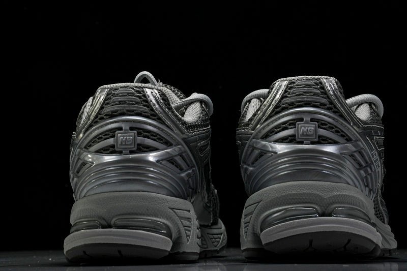 New Balance 1906